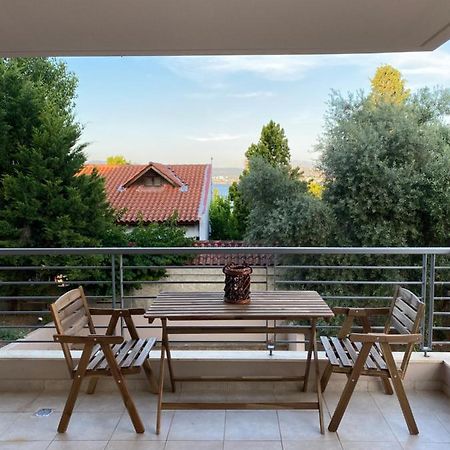 Seaside One-Bedroom On Chalkis المظهر الخارجي الصورة